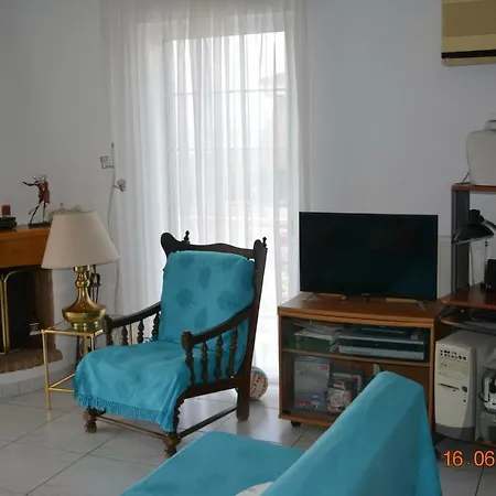 Eleni's Village Relaxation Daire Edipsos