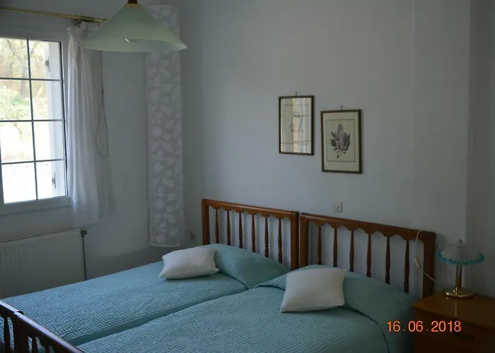 Eleni's Village Relaxation Edipsos