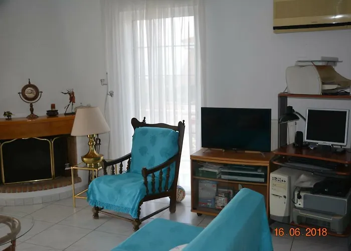 Eleni's Village Relaxation Apartment Edipsos